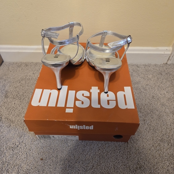 Silver High Heels - Picture 4 of 4